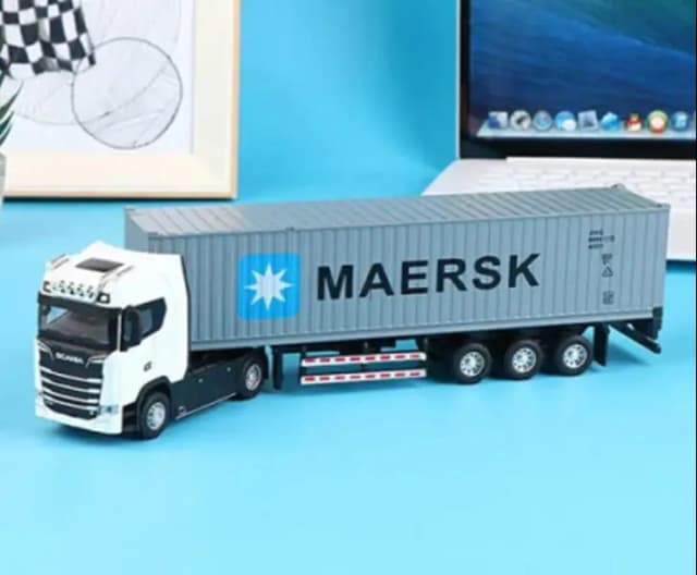 1:50 Scale Diecast Alloy Truck Head Model Toy Container Truck Pull Back With Light