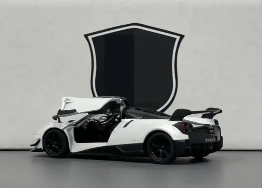 1:36 kinsmart 2016 Pagani Huayra BC Diecast model