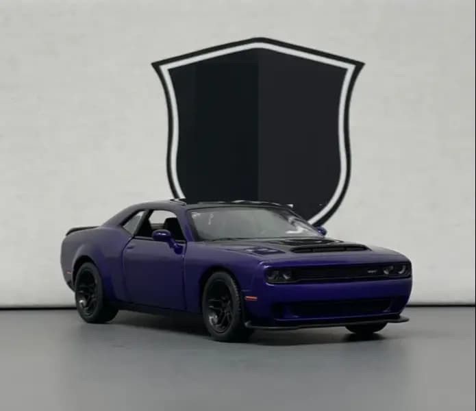 Kinsmart 1:40 Dodge Challenger SRT Demon 170 Diecast Model