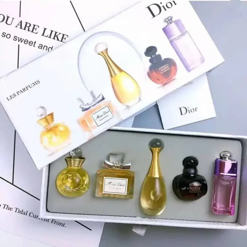 Dior 5 in 1 Gift Set of Perfume Gift Box Mini Fragrances