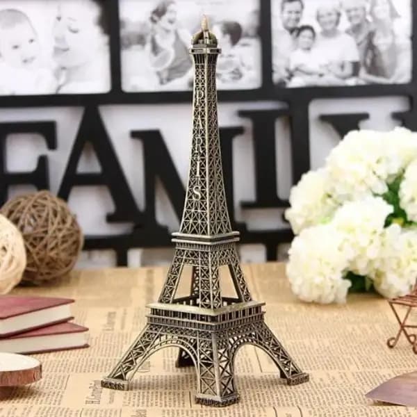 Eiffel Tower Showpiece Metal Eiffel Tower Eiffel Tower Figurine Metal Paris Eiffel Tower Metal Craft Famous  Landmark Building Metal Statue For Gift & Home